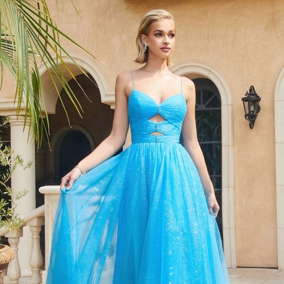 NEW FORMAL A-LINE SLEEVELESS LAYERED TULLE DRESS WITH CUT-OUT BODICE CD CR871